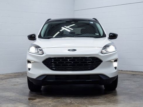Used 2022 Ford Escape SEL w/ SEL Stealth AWD Package image 6