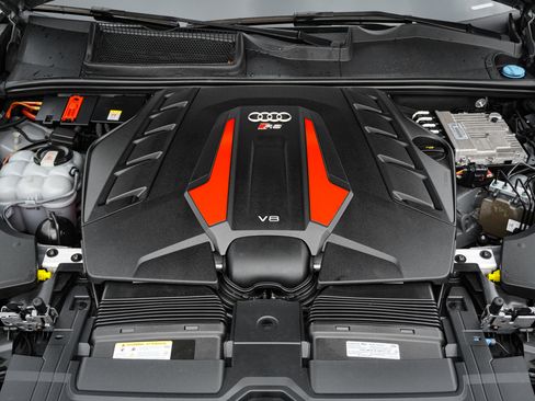 Used 2024 Audi RS Q8 image 37