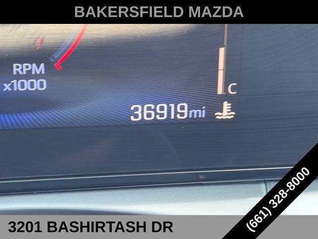 Used 2025 Chevrolet Trax LT FWD image 16