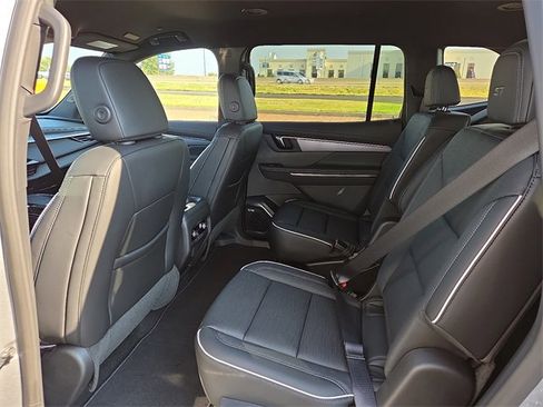 New 2026 Buick Enclave Sport Touring w/ Power Package image 8