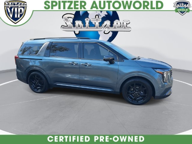 Used 2025 Kia Carnival SX w/ SX Dark Edition Package FWD image 17
