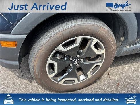 Used 2023 Ford Bronco Sport Outer Banks w/ Tech Package AWD/4WD image 3