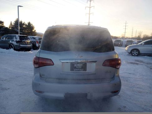 Used 2011 INFINITI QX56 2WD w/ Deluxe Touring Pkg image 3