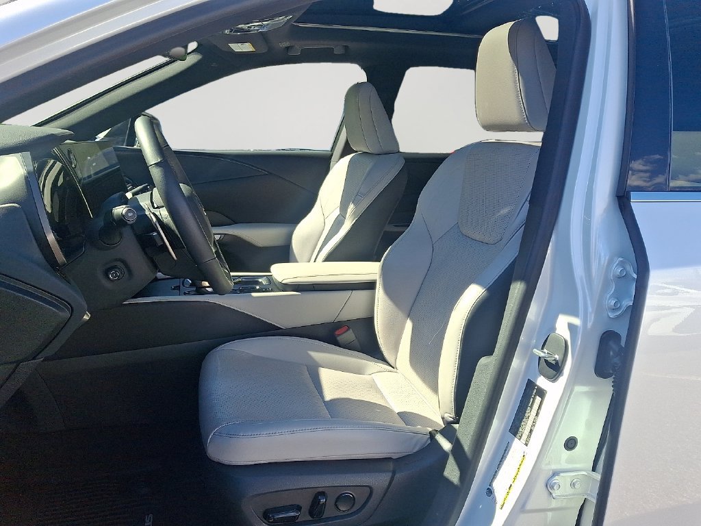 Used 2025 Lexus RX 350h w/ Convenience Package AWD/4WD image 14