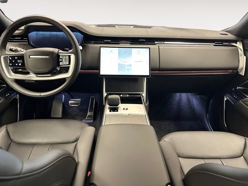 New 2026 Land Rover Range Rover SE AWD/4WD image 11