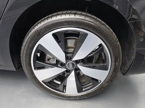 Used 2025 Audi A5 2.0T Premium Plus w/ Premium Plus AWD/4WD image 17