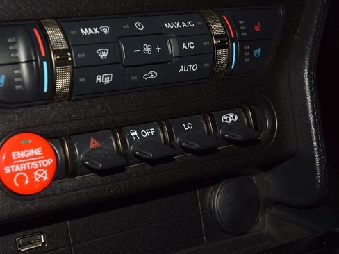 Used 2017 Ford Mustang Shelby GT350 image 35