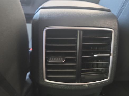 Certified 2025 Kia Sportage LX FWD image 22
