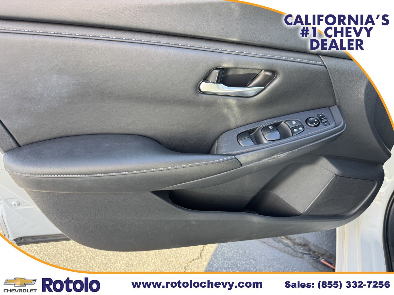 Used 2024 Nissan Sentra SV FWD image 17