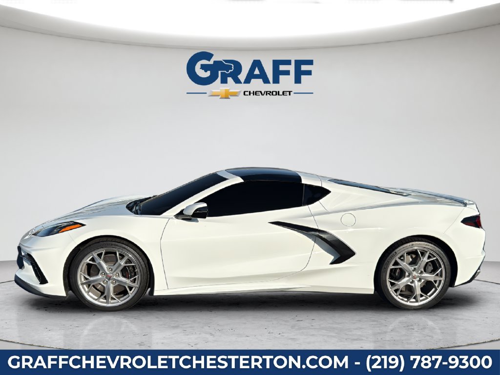 Used 2023 Chevrolet Corvette Stingray Coupe w/ Z51 Performance Package RWD image 3
