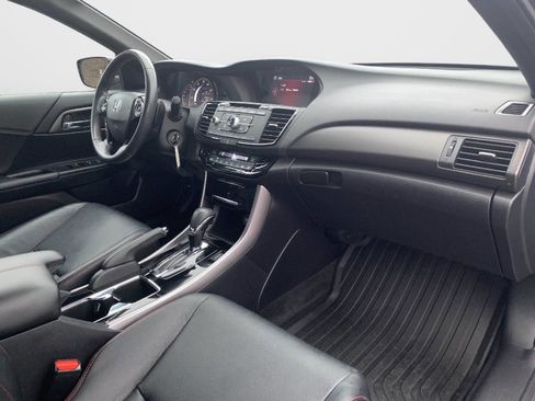 Used 2017 Honda Accord Sport Special Edition image 37