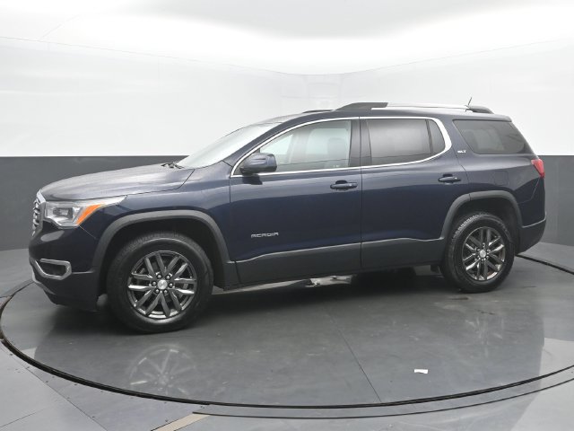 Used 2017 GMC Acadia SLT FWD image 2