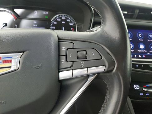 Used 2022 Cadillac XT6 Luxury image 27