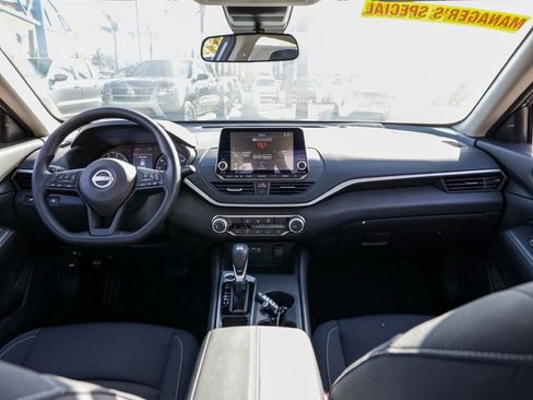 New 2025 Nissan Altima 2.5 S image 25