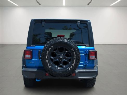 Used 2023 Jeep Wrangler Unlimited w/ Cold Weather Group AWD/4WD image 5