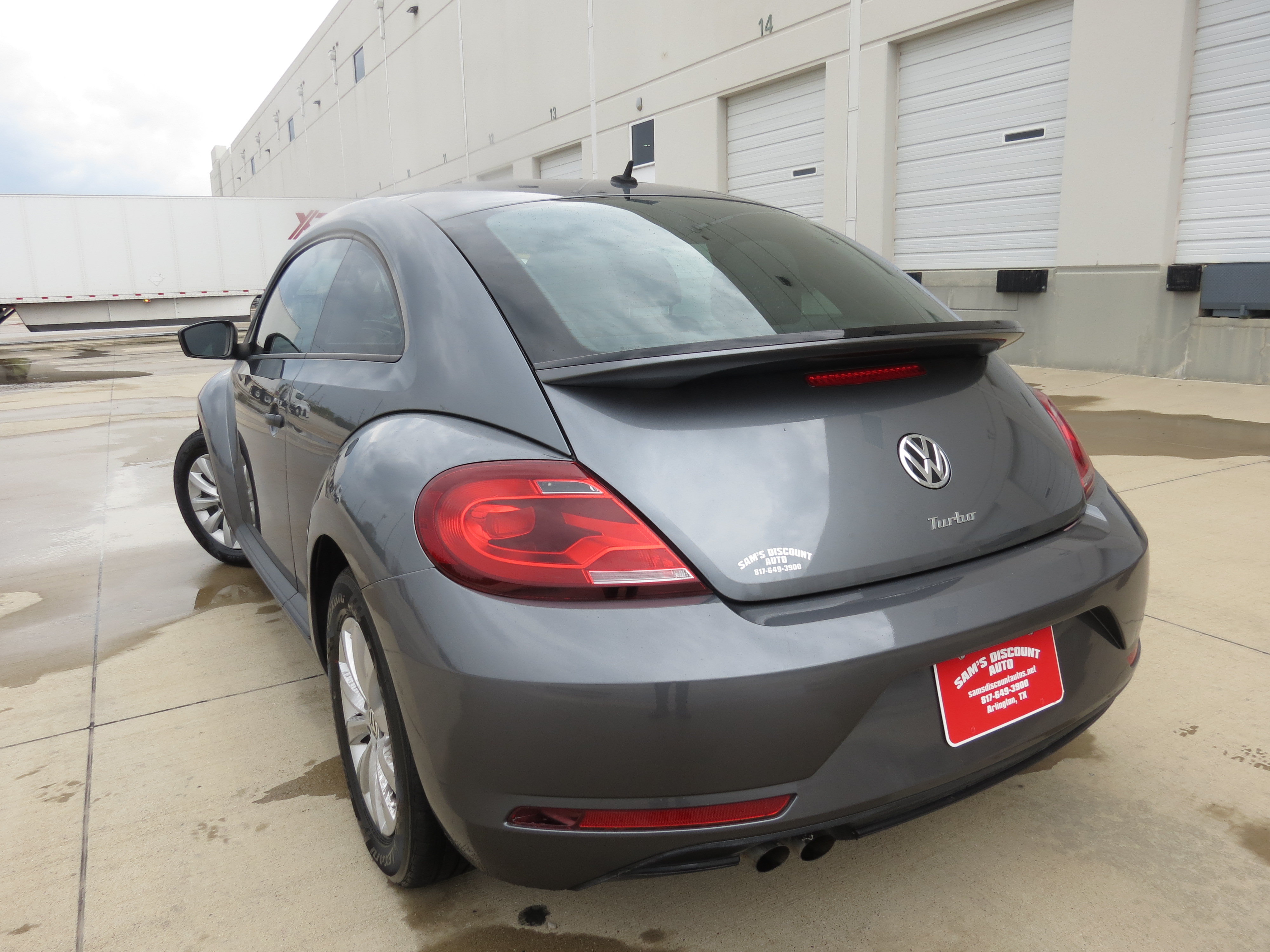 Used 2017 Volkswagen Beetle 1.8T S FWD image 3