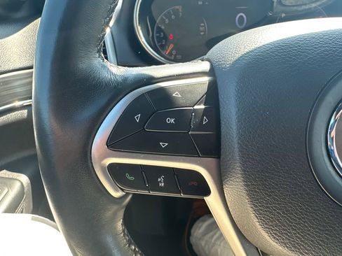 Used 2019 Jeep Grand Cherokee Limited image 20