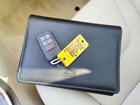 Used 2015 Volvo S60 T5 Premier w/ Convenience Package image 37