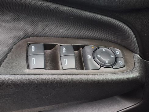 Used 2024 Chevrolet Equinox RS w/ RS Leather Package FWD image 11