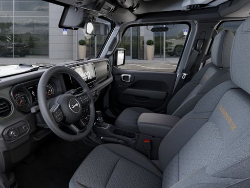 New 2026 Jeep Gladiator Mojave w/ Safety Group image 21