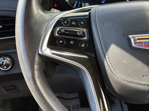 Used 2020 Cadillac Escalade Platinum image 21