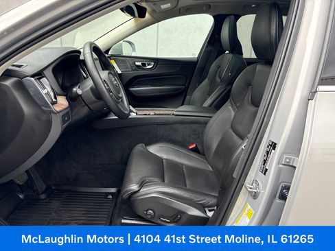 Certified 2023 Volvo XC60 B5 Ultimate w/ Climate Package AWD/4WD image 9
