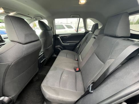 Used 2025 Toyota RAV4 LE image 25