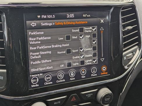 Used 2020 Jeep Grand Cherokee Trailhawk image 34