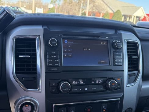 Used 2016 Nissan Titan PRO-4X image 21
