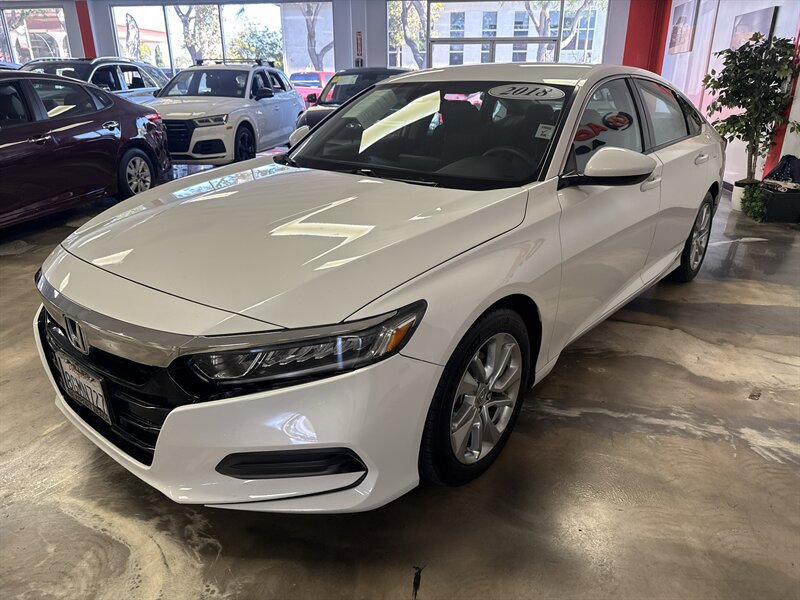 Used 2018 Honda Accord LX image 3