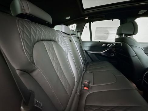 New 2026 BMW X5 M60i image 29