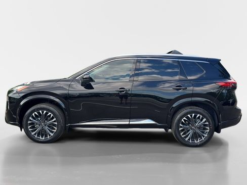 New 2026 Nissan Rogue Platinum AWD/4WD image 2