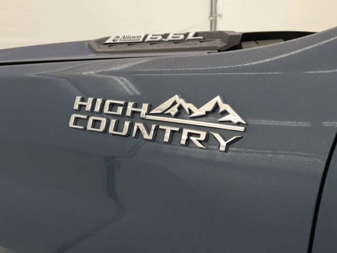 Used 2024 Chevrolet Silverado 3500 High Country w/ High Country Premium Package image 11