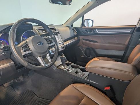Used 2017 Subaru Outback 3.6R Touring w/ Popular Package #5A image 14