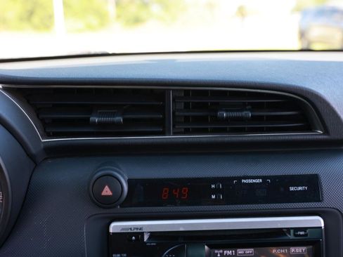 Used 2011 Scion tC FWD image 28