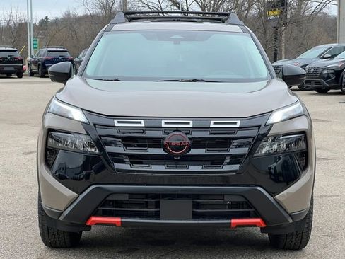 New 2026 Nissan Rogue SV w/ Rock Creek Premium Package AWD/4WD image 39