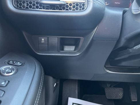 Used 2023 Honda HR-V EX-L image 59