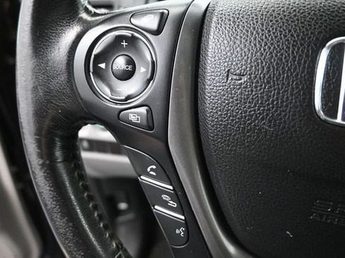 Certified 2017 Honda Pilot EX-L image 6