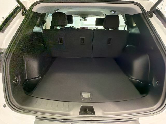 Used 2024 Chevrolet Blazer LT w/ Convenience Package FWD image 20