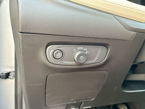 Used 2024 Buick Encore GX Sport Touring w/ Experience Buick Package AWD/4WD image 17