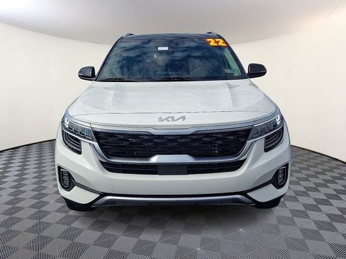 Used 2022 Kia Seltos SX AWD/4WD image 2