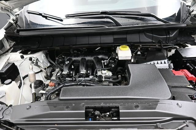 Used 2025 Nissan Pathfinder SV FWD image 36