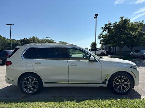 Used 2021 BMW X7 xDrive40i w/ Executive Package AWD/4WD image 4