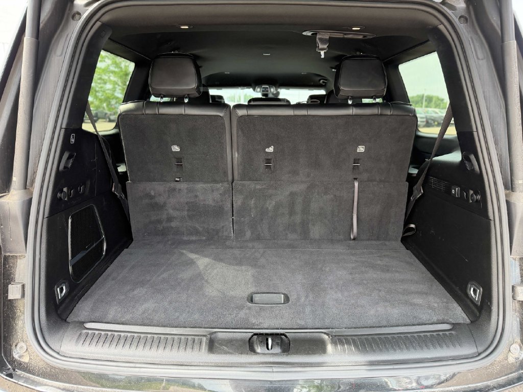 Used 2024 Jeep Wagoneer Series II w/ Flexible Seating Group AWD/4WD image 16