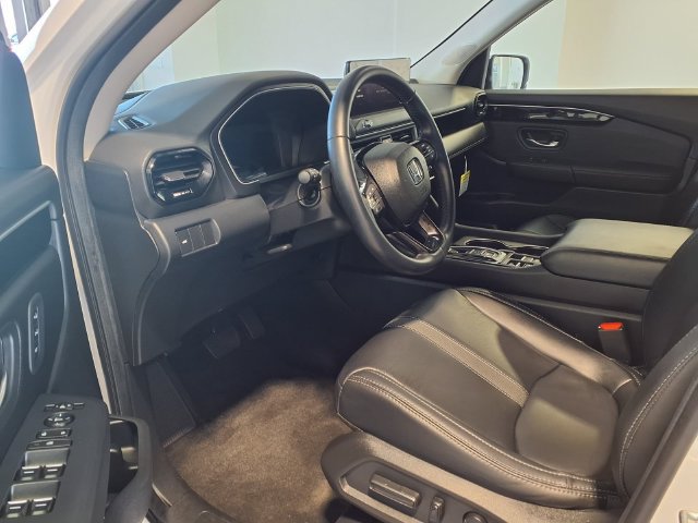 Certified 2026 Honda Pilot EX-L image 9