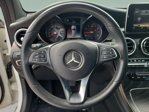 Used 2019 Mercedes-Benz GLC 300 image 13