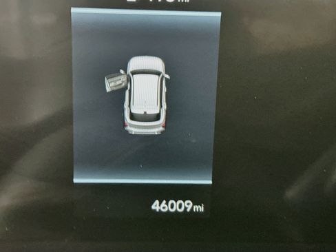 Used 2024 Hyundai Kona SEL FWD image 18