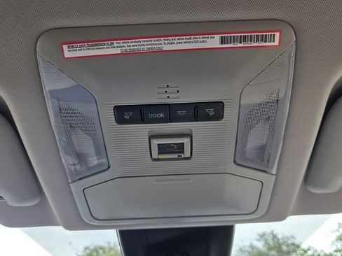 Used 2023 Toyota RAV4 LE image 22