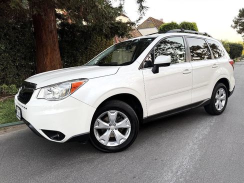 Used 2014 Subaru Forester 2.5i Limited w/ Popular Package #2 image 2