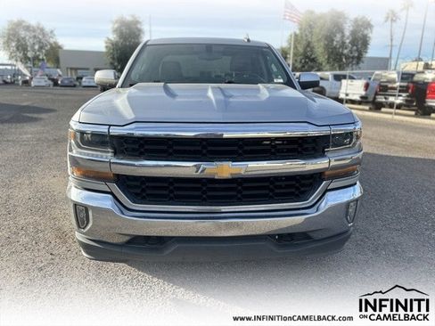 Used 2018 Chevrolet Silverado 1500 LT w/ All Star Edition image 2